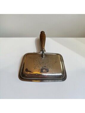 Oneida LTD Vintage Silent Butler Crumb Catcher with Lion & Unicorn 4"L x 1"H
